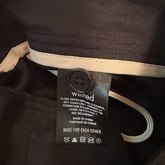 Aritzia Wilfred Kafka Short Black NWOT (00) - Picture 9 of 9